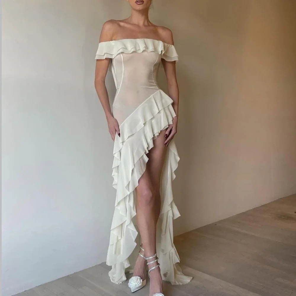 Helsa Thea Gown - Picture 3 of 12